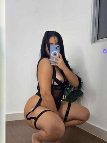 nalle, 24  female escort, Northern Virginia