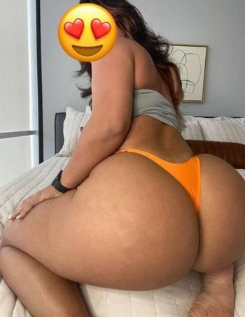 karla, 28  female escort, Northern Virginia
