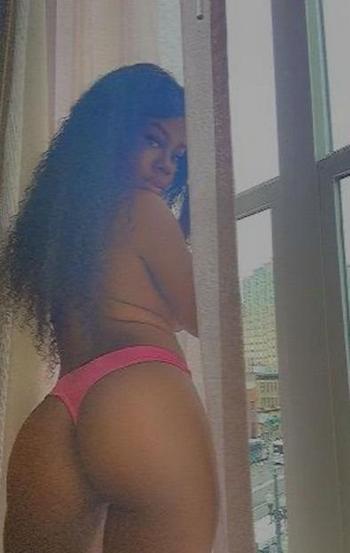 Channel , 23  female escort, Northern Virginia