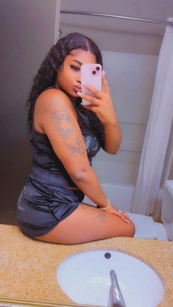 571-207-8255, 28  female escort, Northern Virginia