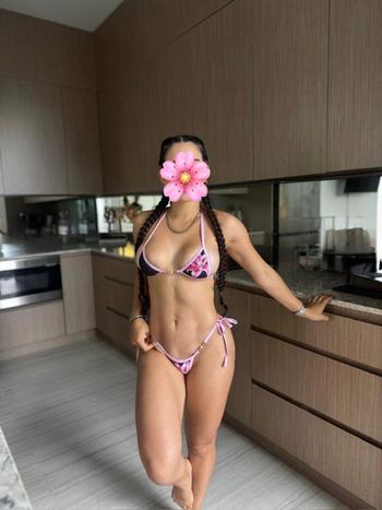 571-603-0845, 24  female escort, Northern Virginia