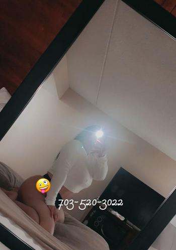 Amy love , 28  female escort, Northern Virginia