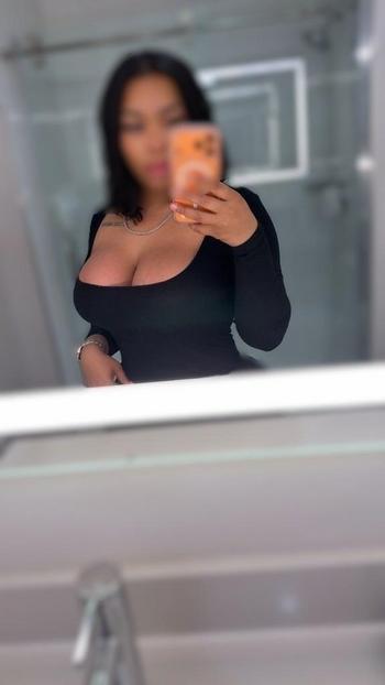 202-642-4221, 22  female escort, Northern Virginia