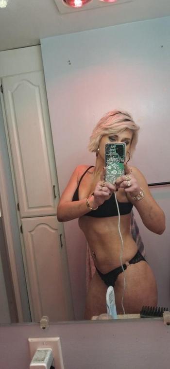 267-223-5009, 21  female escort, Northern Virginia