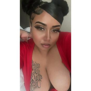 Shay, 25  female escort, Northern Virginia